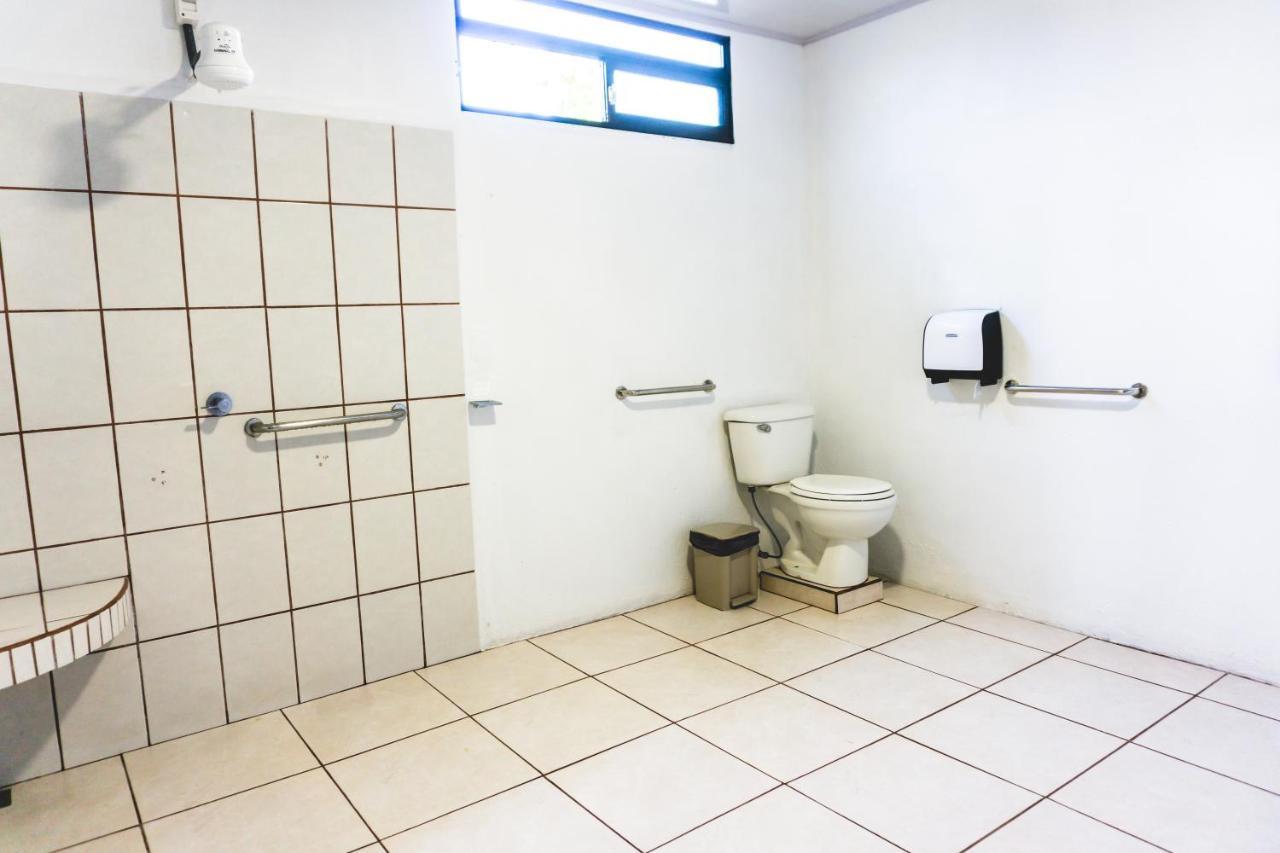 Cabinas El Prado San Isidro De El General ภายนอก รูปภาพ