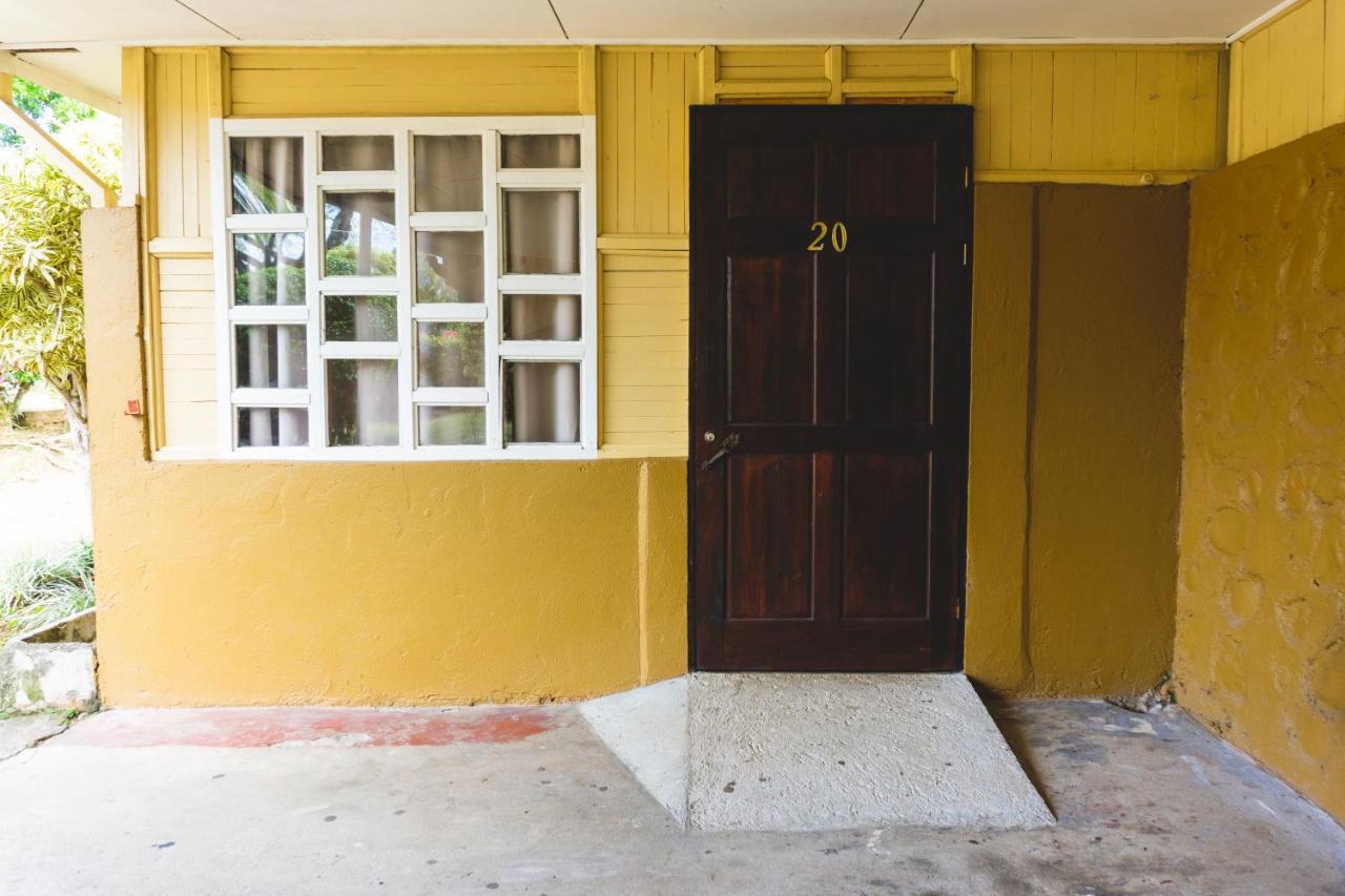 Cabinas El Prado San Isidro De El General ภายนอก รูปภาพ