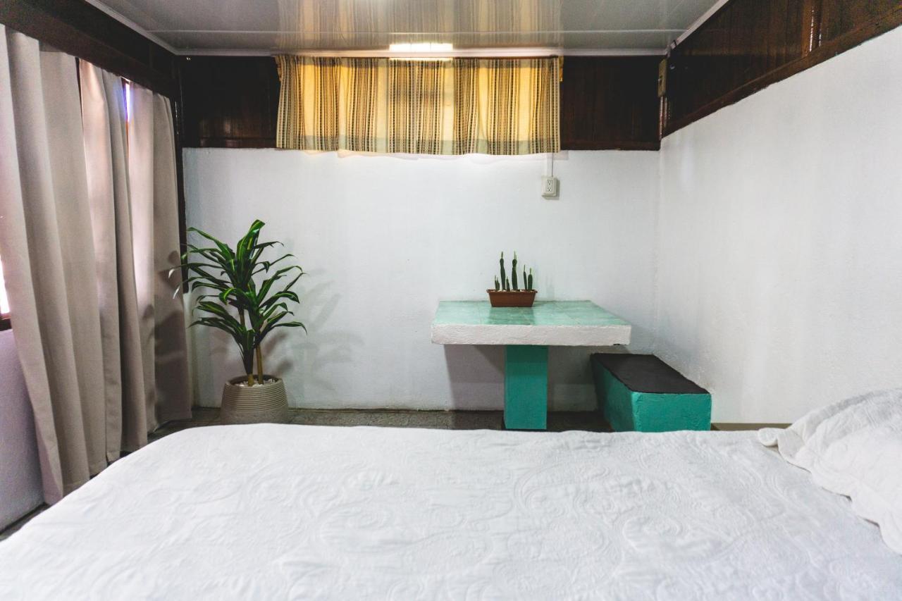 Cabinas El Prado San Isidro De El General ภายนอก รูปภาพ