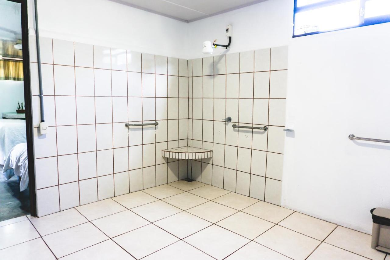 Cabinas El Prado San Isidro De El General ภายนอก รูปภาพ